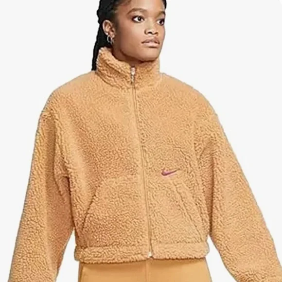 Nike Jacket - Picture 4 of 4
